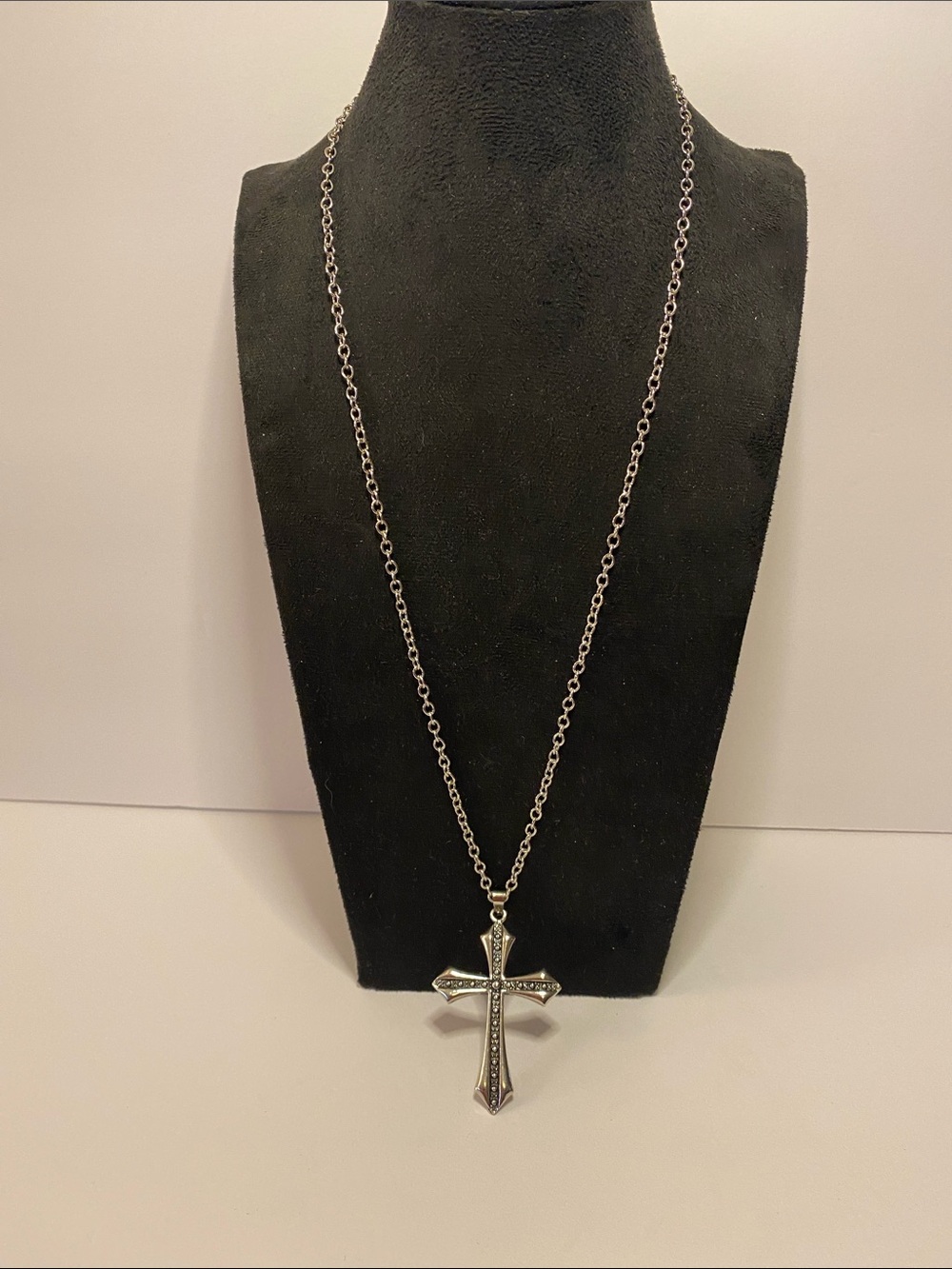 Silver color cross necklace